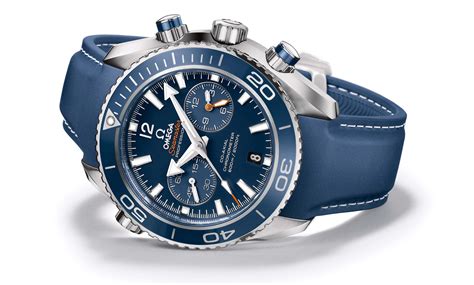 montre omega seamaster planet ocean 45.5 mm titane liquidmetal